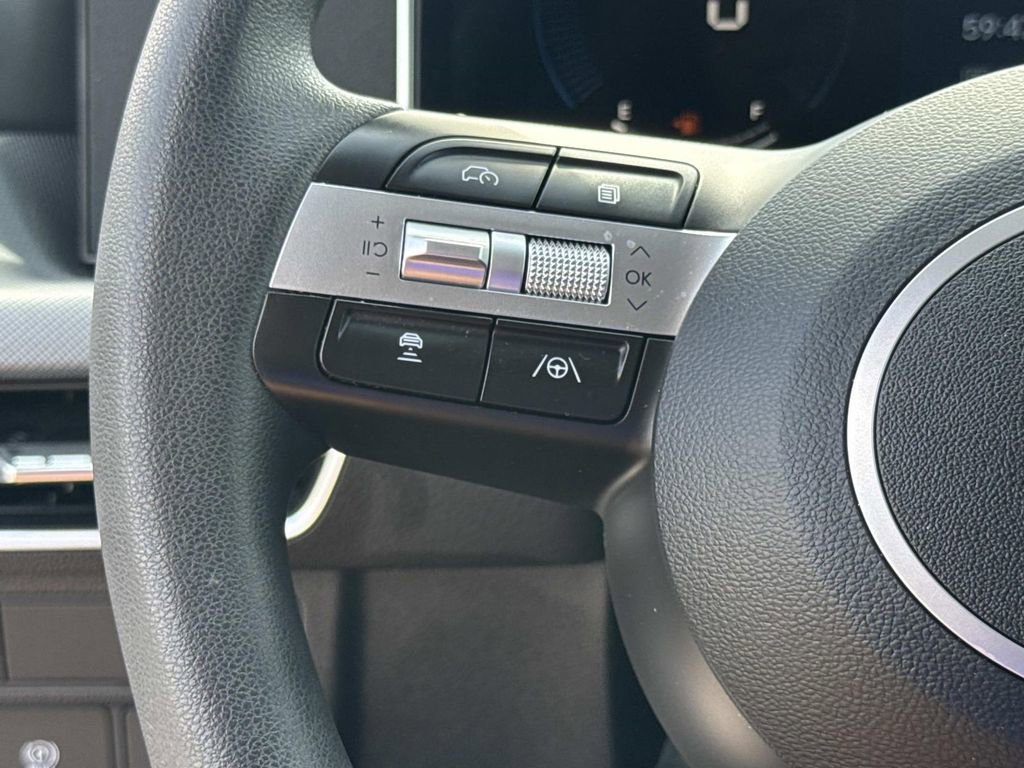 Used 2025 Hyundai Sonata SEL FWD image 30