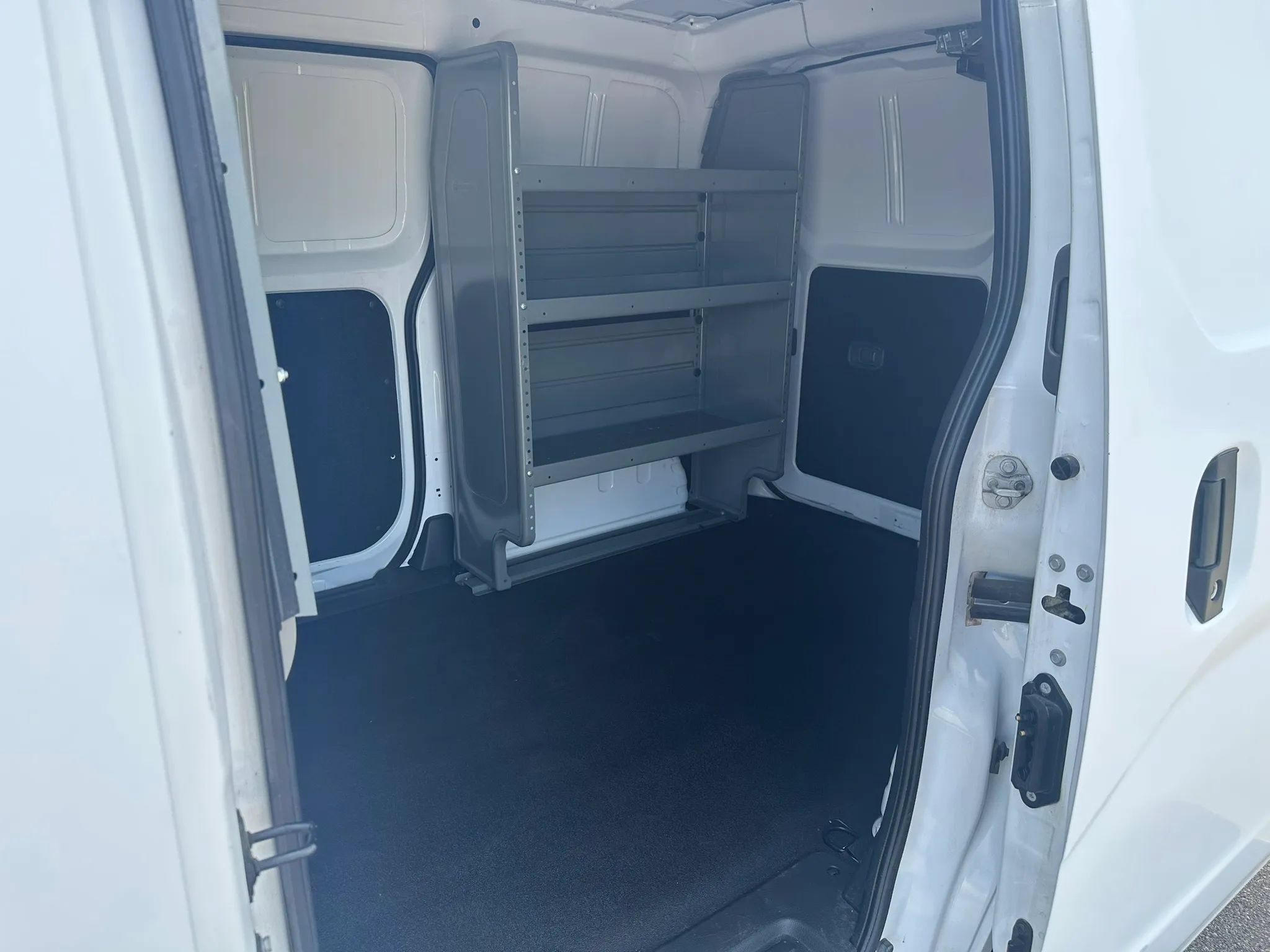 Used 2018 Nissan NV200 SV w/ Navigation Package FWD image 11