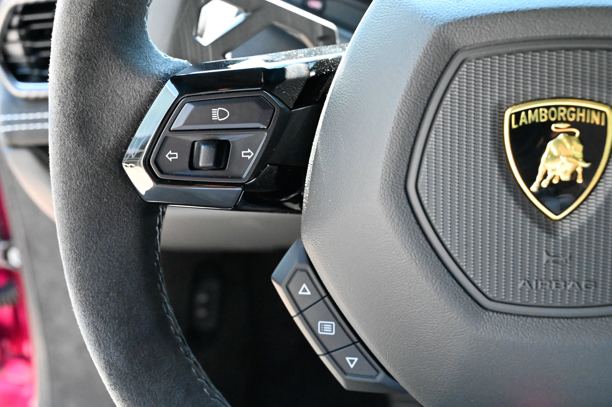 Used 2024 Lamborghini Huracan Tecnica RWD image 23