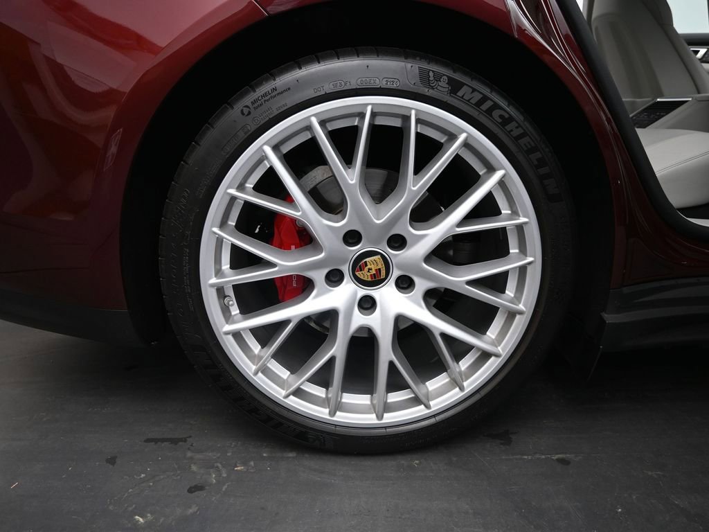 Certified 2022 Porsche Panamera 4S image 22