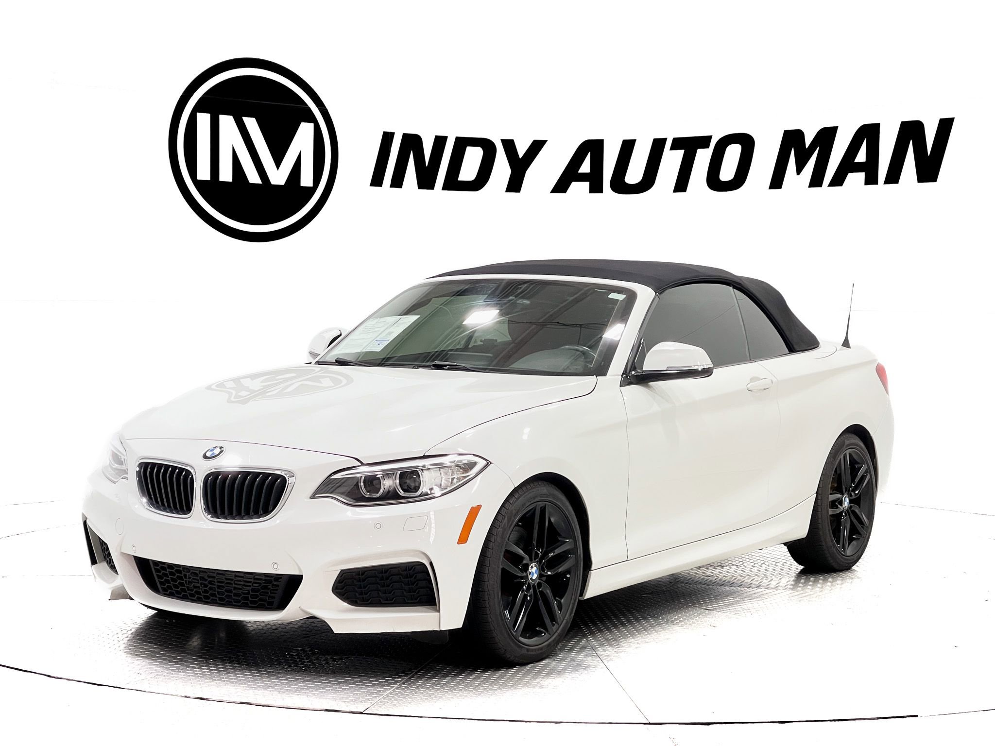 Used 2016 BMW 228i xDrive Convertible image 8