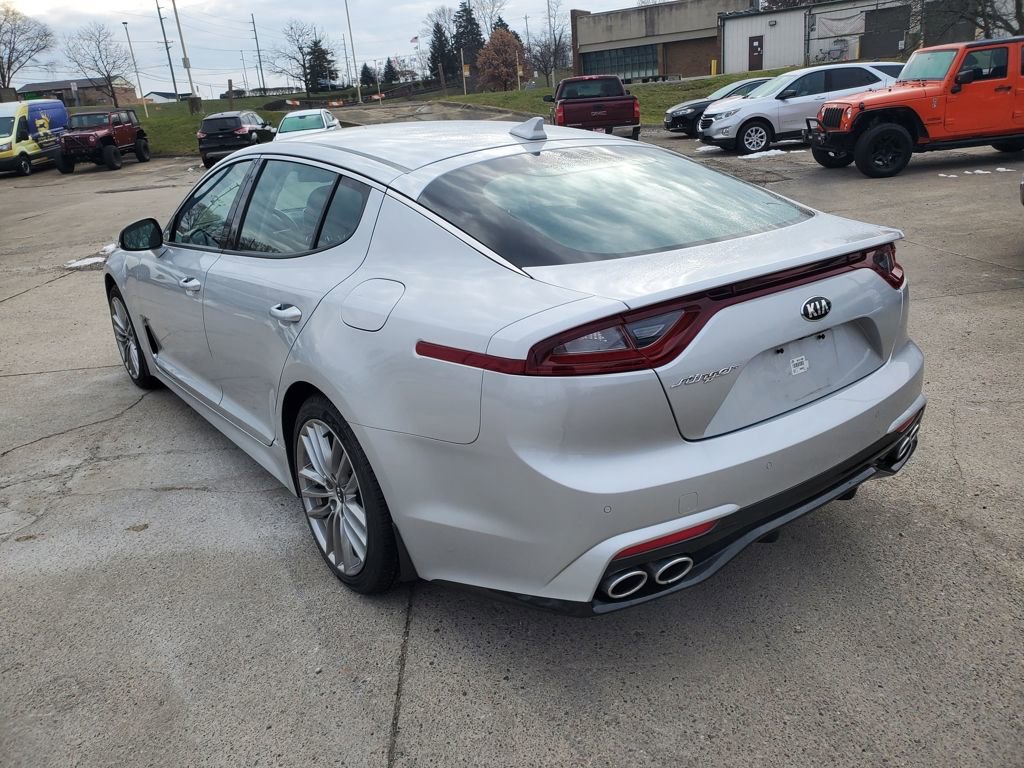Used 2018 Kia Stinger image 2