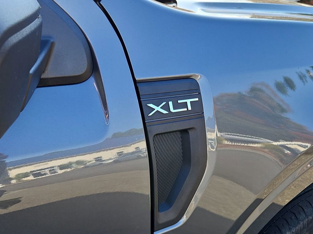 Used 2024 Ford Maverick XLT image 28