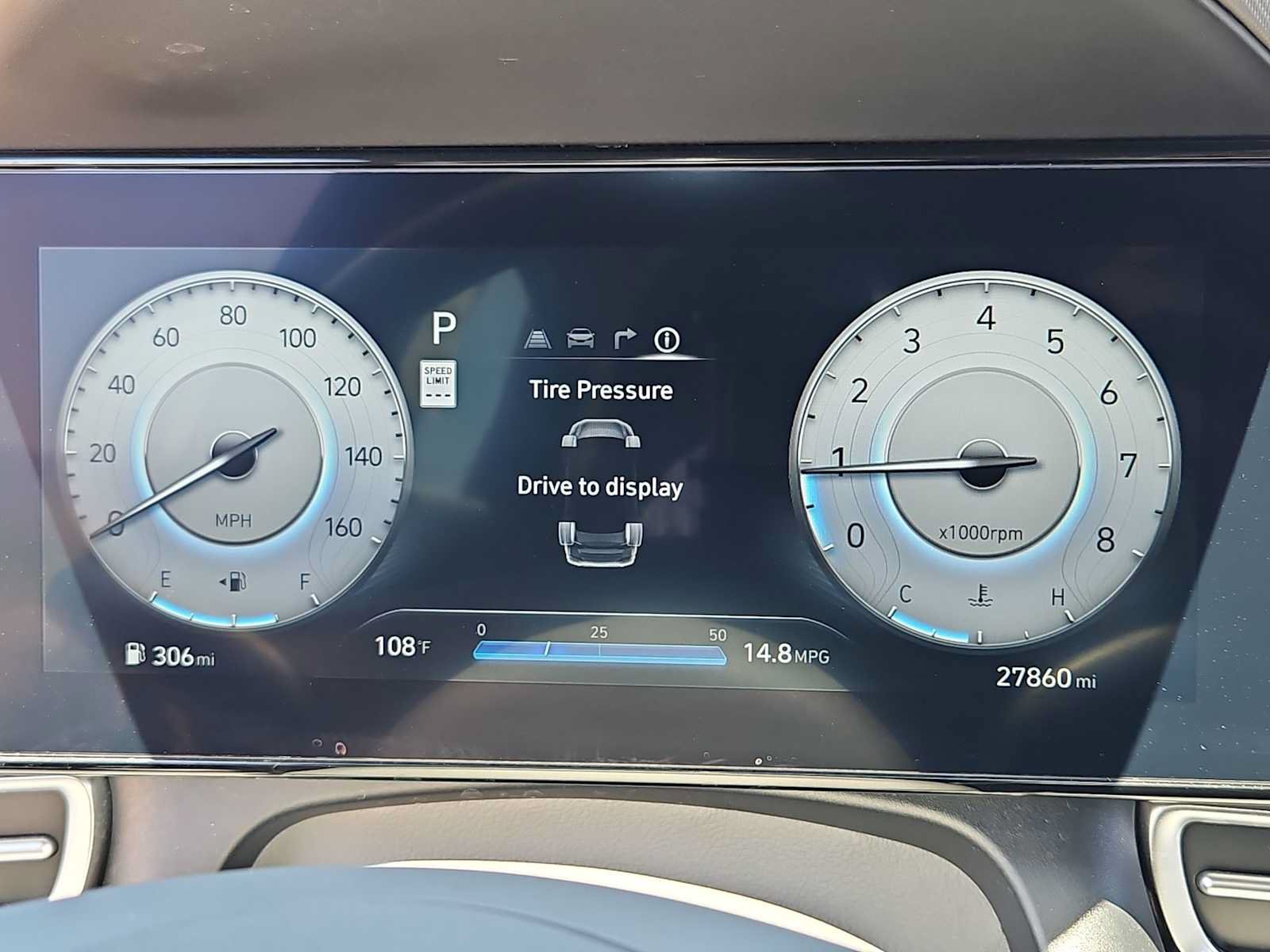 Certified 2025 Hyundai Elantra SEL FWD image 33