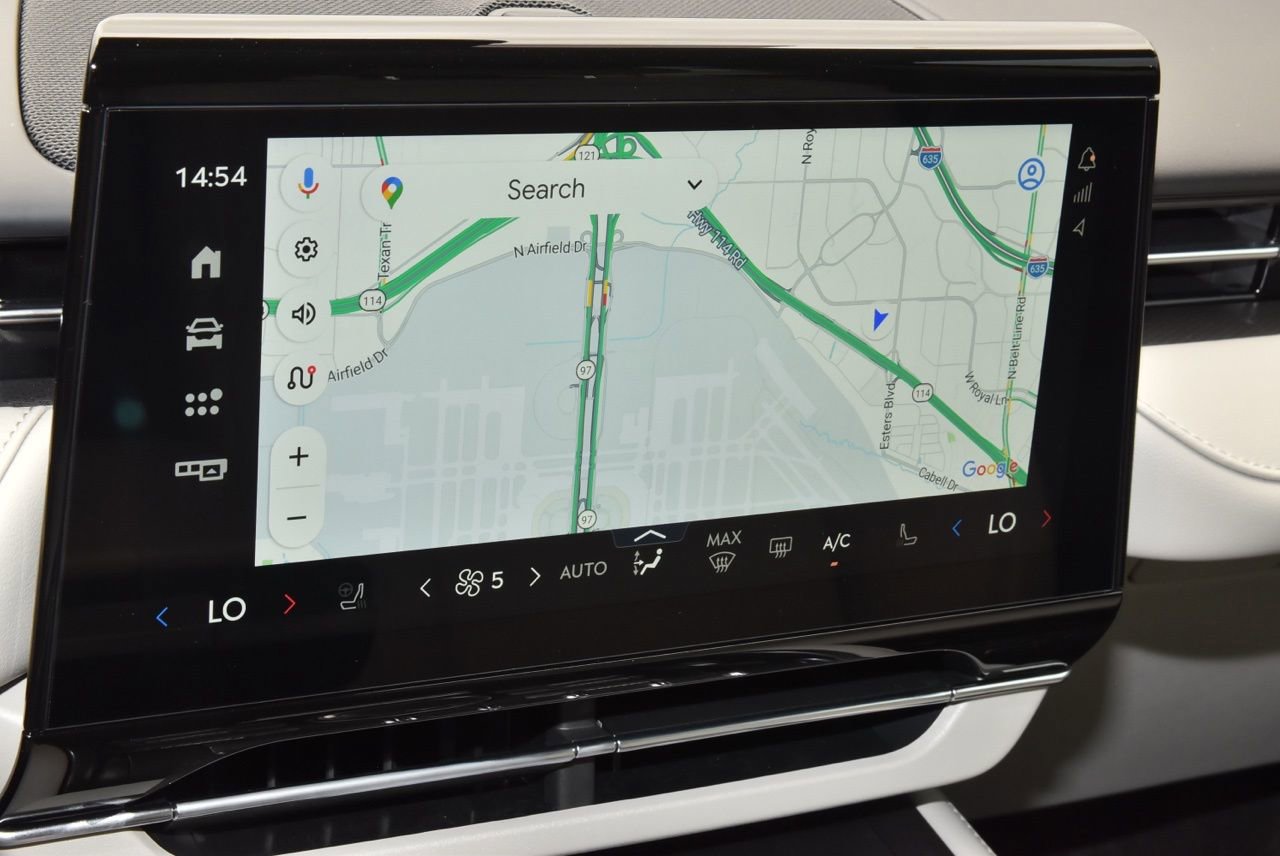 New 2026 Lincoln Nautilus Premier AWD/4WD image 34