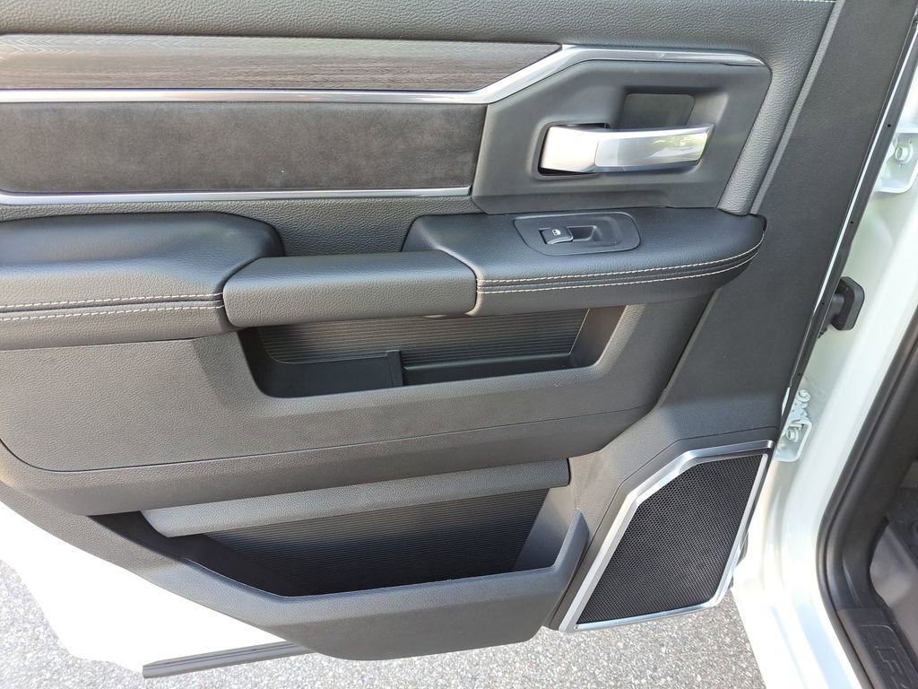 New 2026 RAM 3500 Laramie w/ Max Tow Package image 15