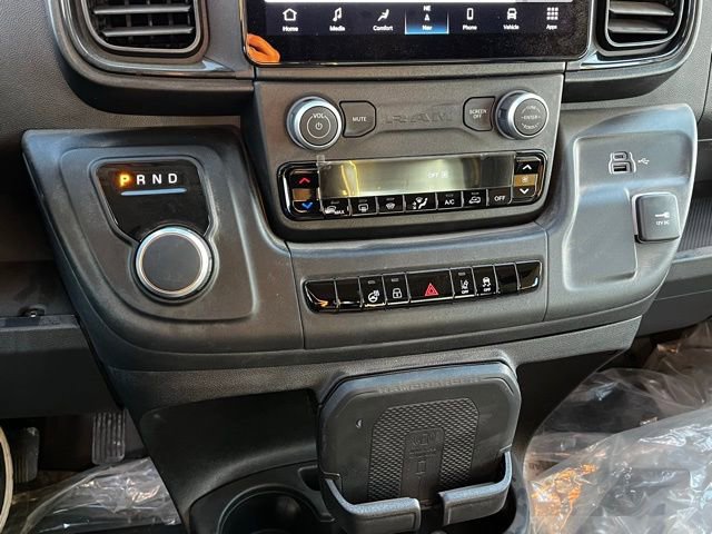 Used 2024 RAM ProMaster 3500 w/ Delivery Van Package image 26