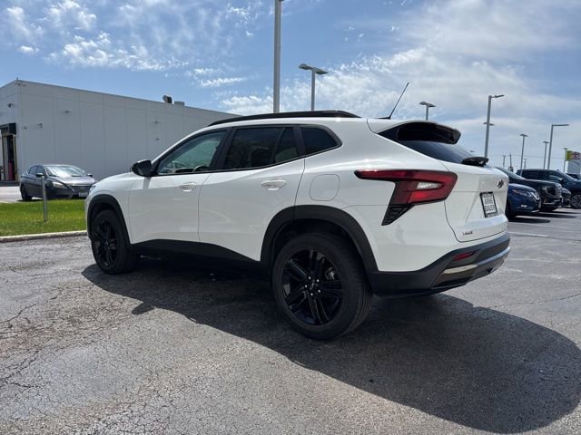 Used 2024 Chevrolet Trax ACTIV w/ Driver Confidence Package FWD image 4