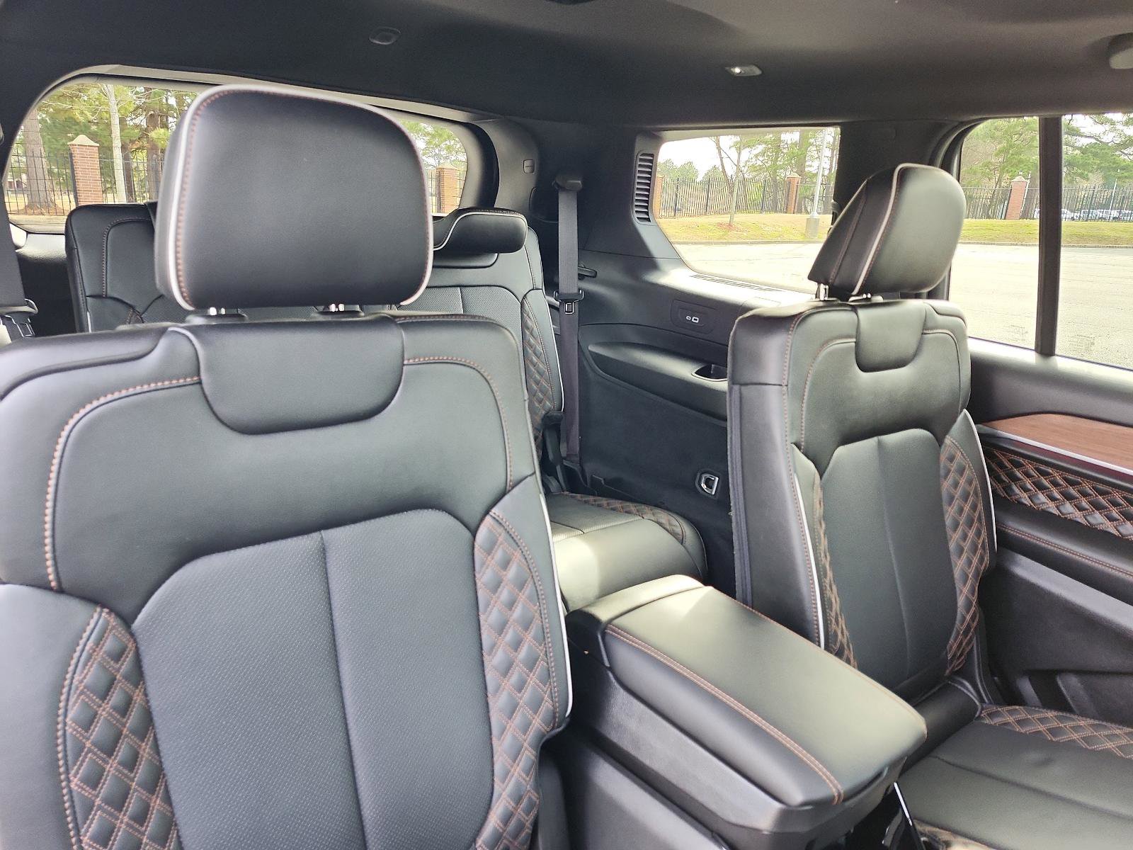 Used 2023 Jeep Grand Cherokee L Summit w/ Advanced Protech Group IV image 11