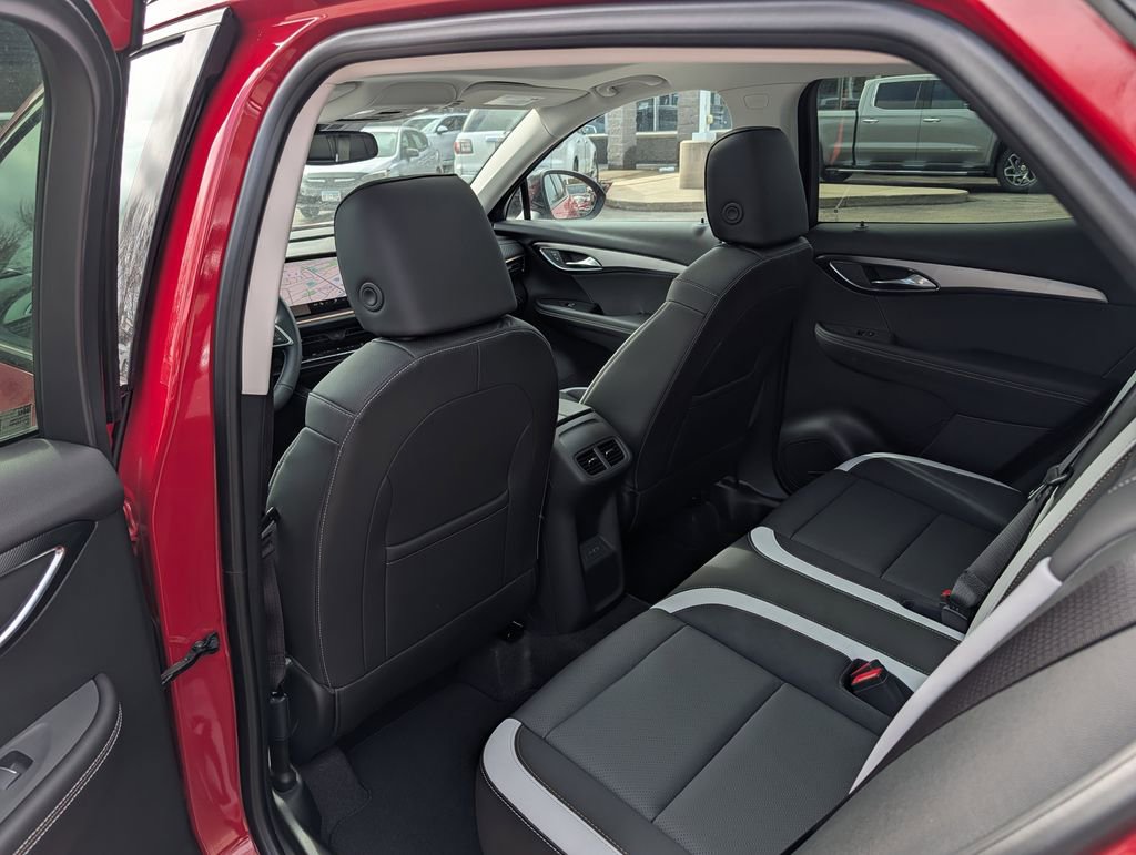 New 2025 Buick Envision Sport Touring image 18