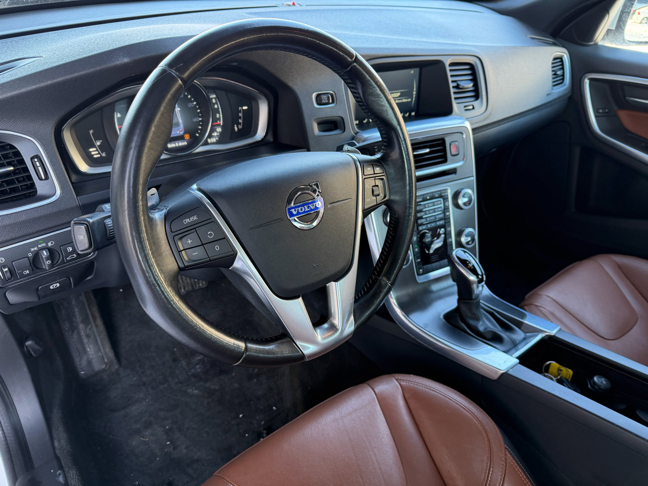 Used 2016 Volvo S60 T5 Premier image 9