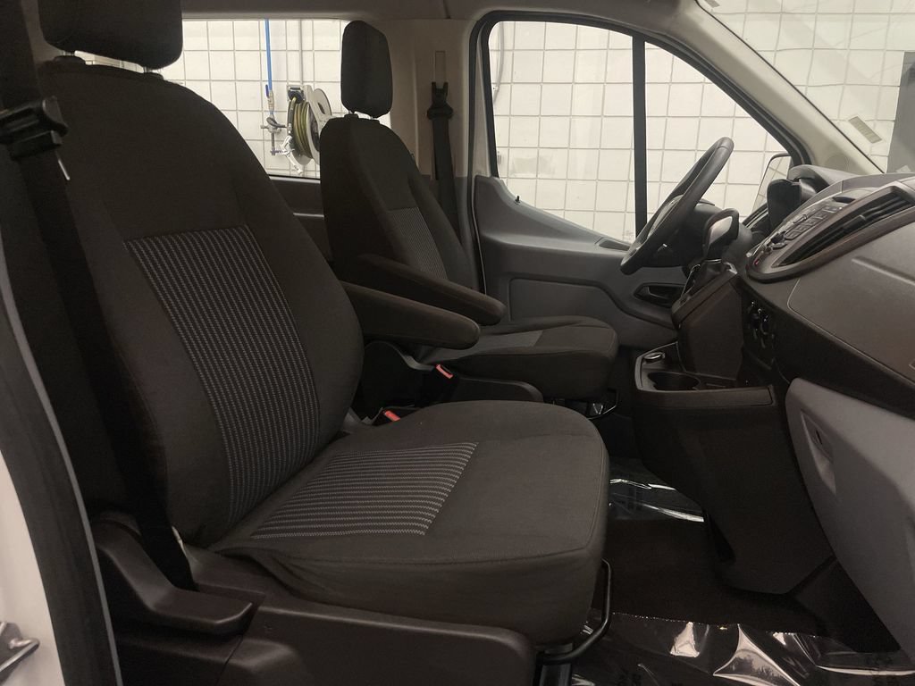Used 2019 Ford Transit 350 XLT RWD image 17