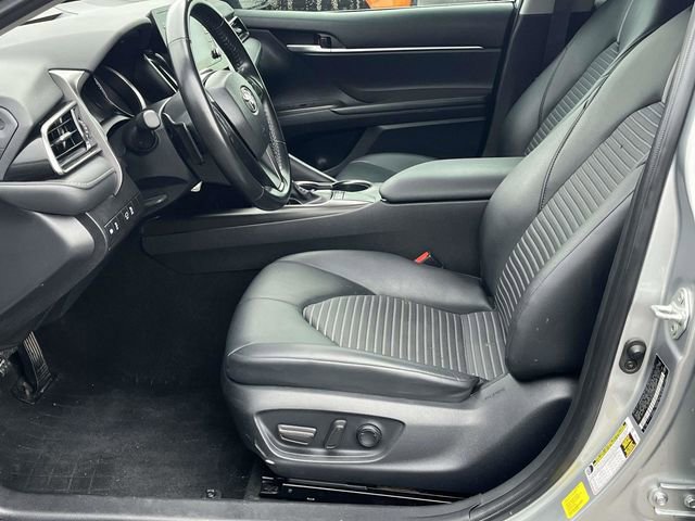 Used 2024 Toyota Camry SE image 13