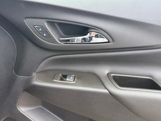 Certified 2024 Chevrolet Equinox LT FWD image 16