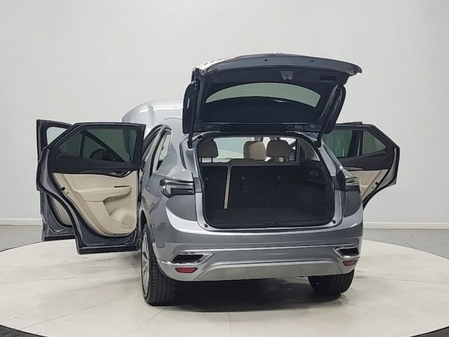 Used 2023 Buick Envision Avenir image 14