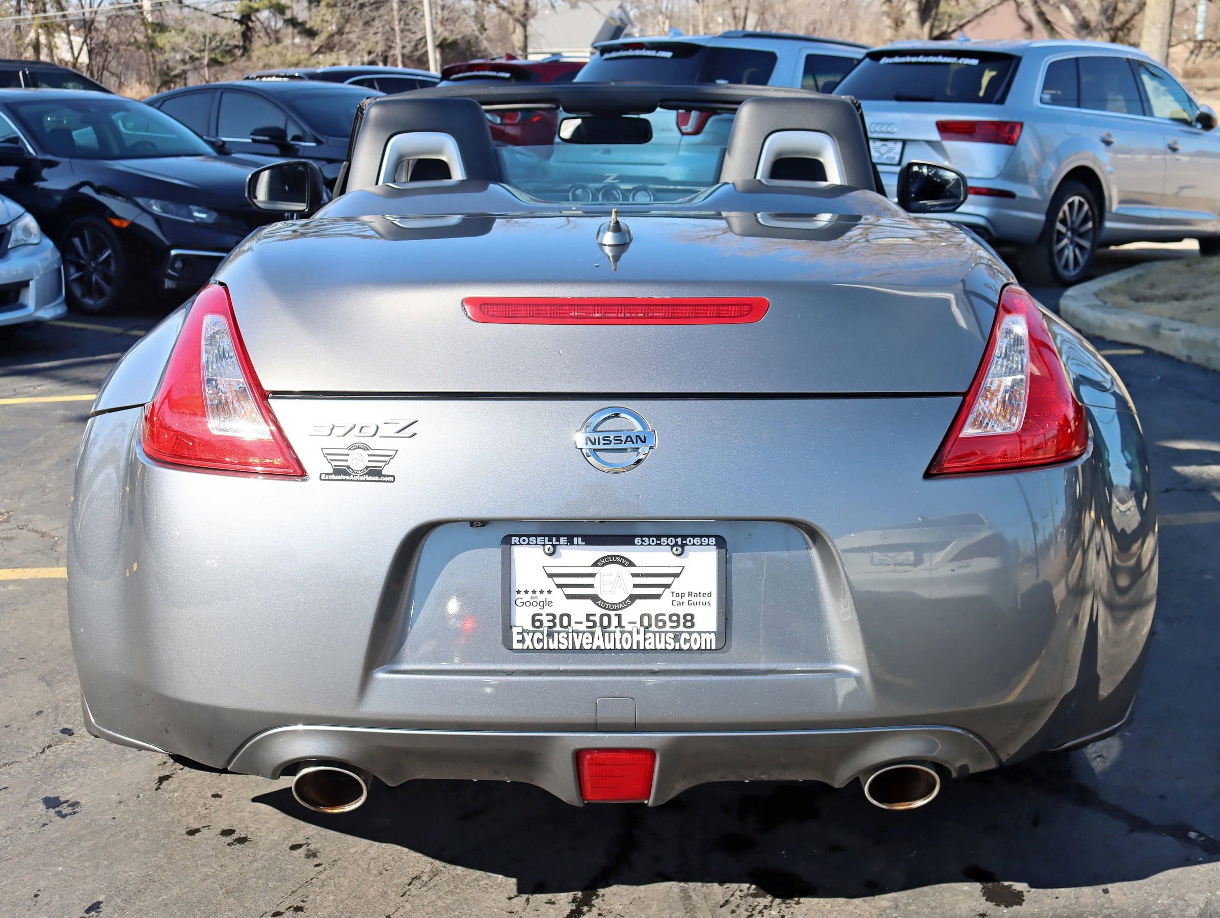 Used 2013 Nissan 370Z Touring RWD image 17