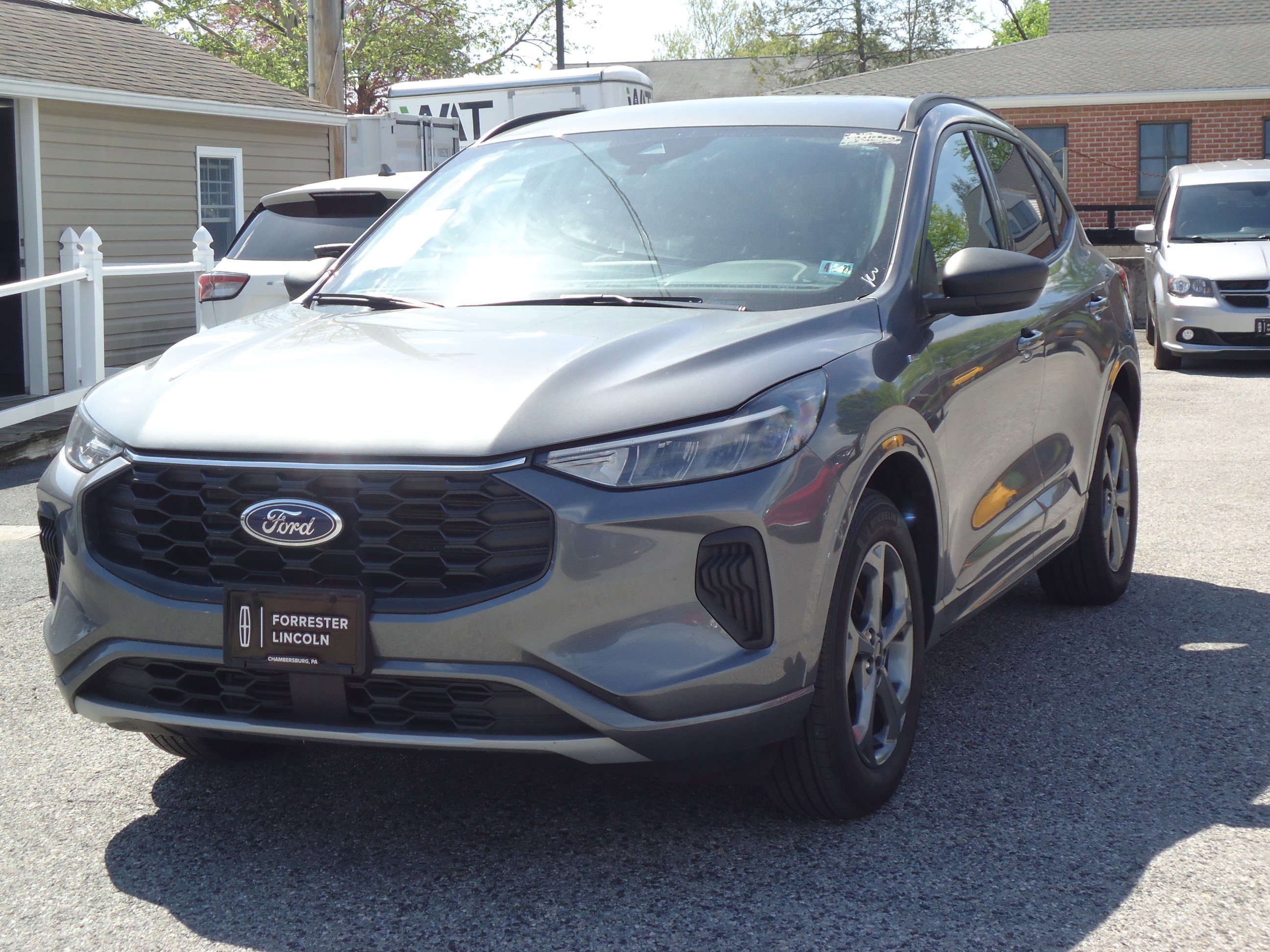 Used 2023 Ford Escape ST-Line w/ Tech Pack #1 AWD/4WD image 7