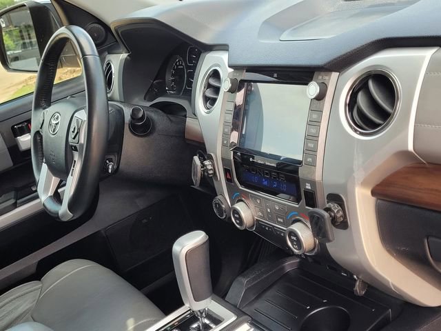 Used 2020 Toyota Tundra Limited w/ Limited Premium Package AWD/4WD image 25