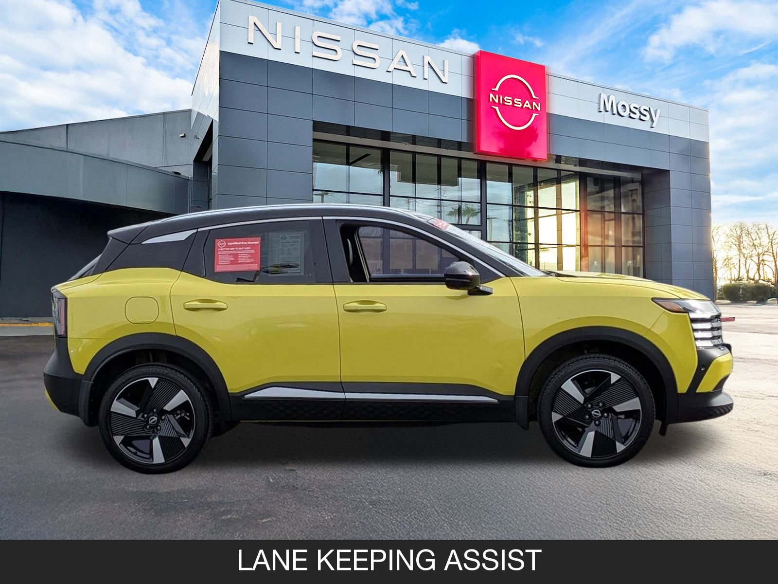 Certified 2025 Nissan Kicks SR w/ Illumination Package image 6