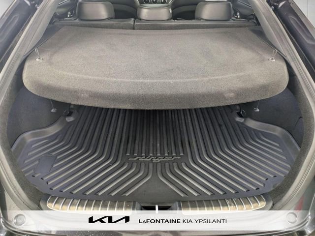 Used 2022 Kia Stinger GT1 AWD/4WD image 30