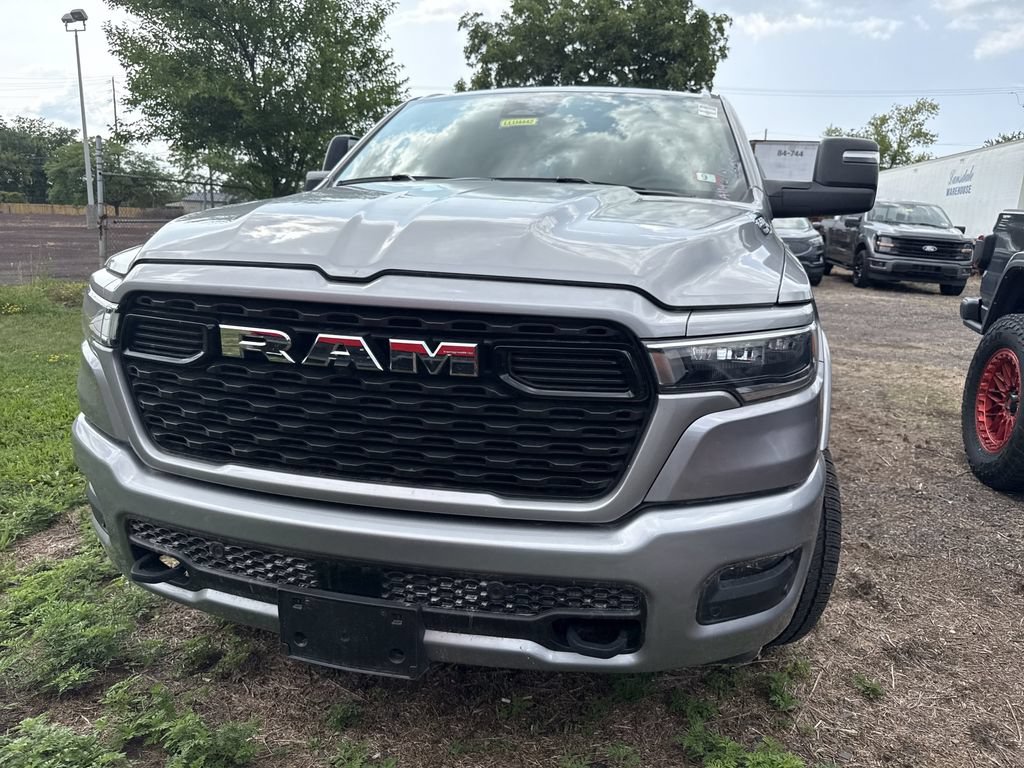 Used 2025 RAM 1500 Big Horn AWD/4WD image 4