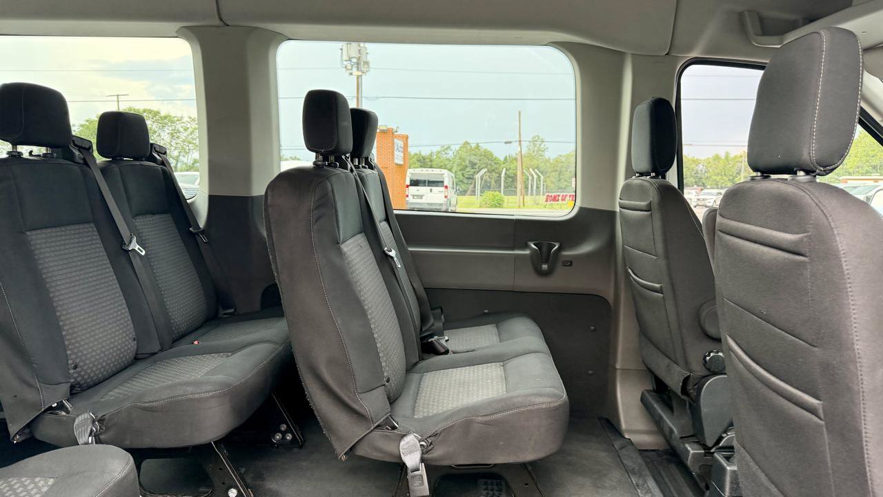 Used 2020 Ford Transit 150 XL RWD image 10