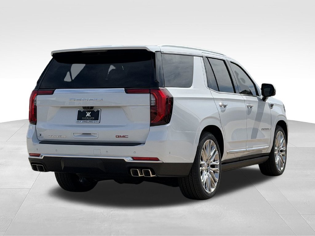 New 2027 GMC Yukon Denali w/ Denali Reserve Package AWD/4WD image 3
