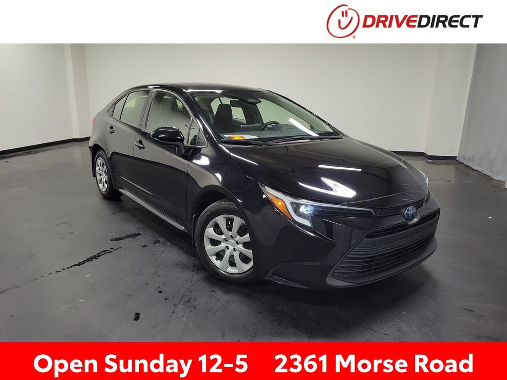 Used 2025 Toyota Corolla LE