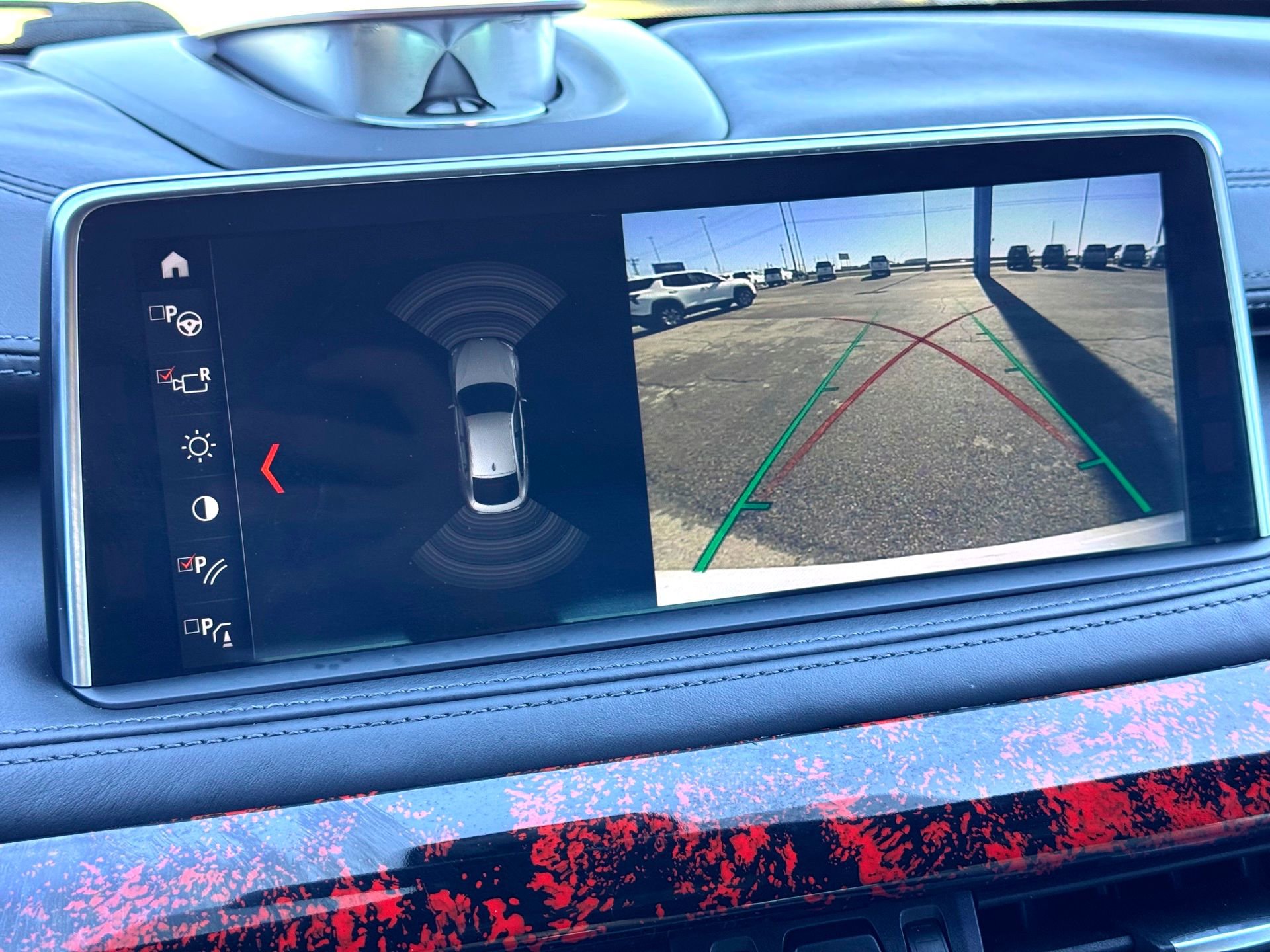 Used 2018 BMW X6 xDrive50i image 32