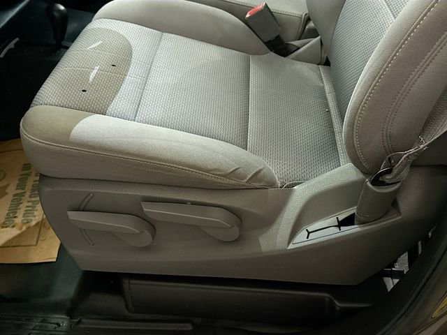 Used 2015 Chevrolet Silverado 1500 W/T AWD/4WD image 17