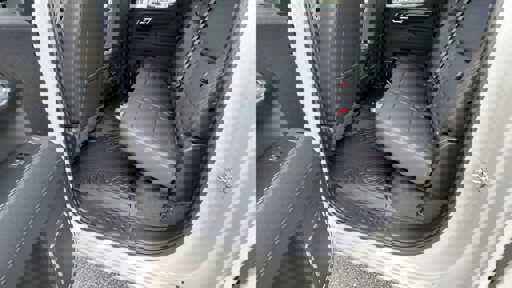 New 2026 Chevrolet Silverado 1500 RST image 16