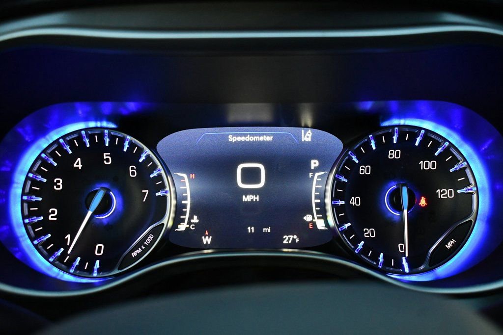 New 2026 Chrysler Pacifica Select image 17