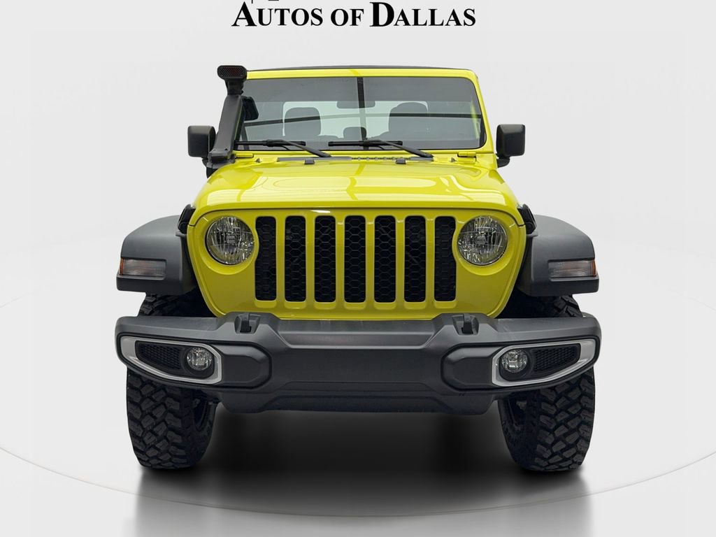 Used 2023 Jeep Gladiator Sport w/ Trailer Tow Package AWD/4WD image 3