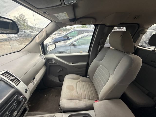 Used 2019 Nissan Frontier S RWD image 12