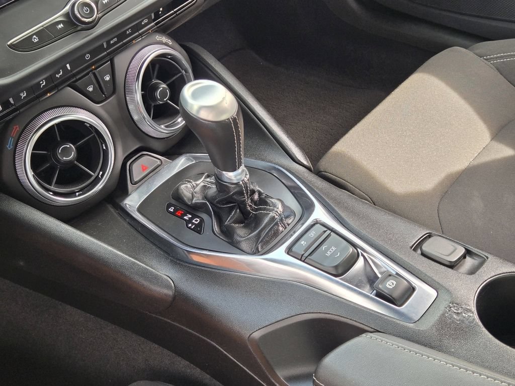 Used 2023 Chevrolet Camaro LT RWD image 21
