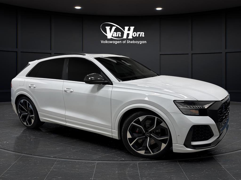 Used 2023 Audi RS Q8 w/ Black Optic Package image 39