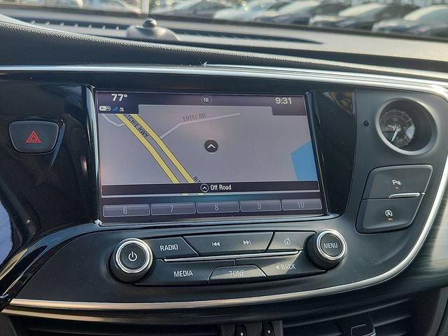 Certified 2019 Buick Envision Essence AWD/4WD image 17