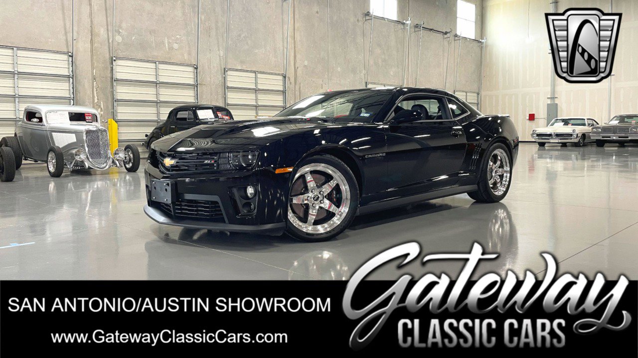 Used 2013 Chevrolet Camaro ZL1 image 1