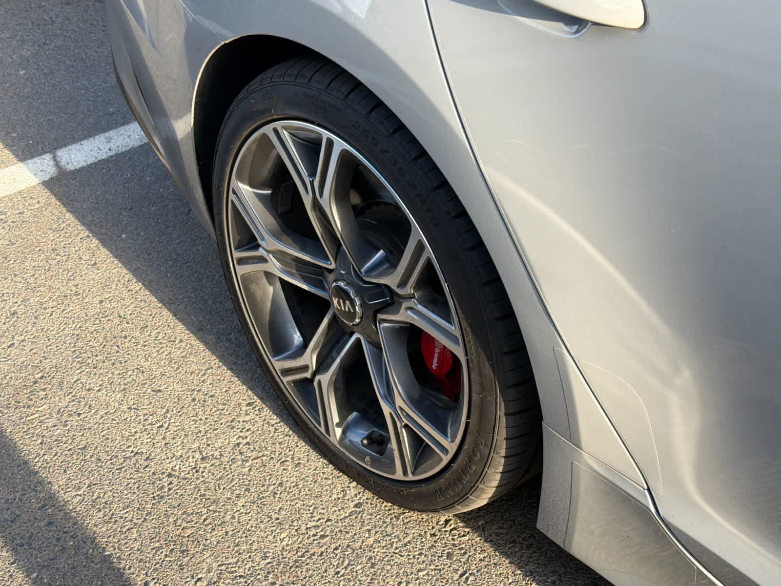 Used 2021 Kia Stinger GT1 RWD image 13