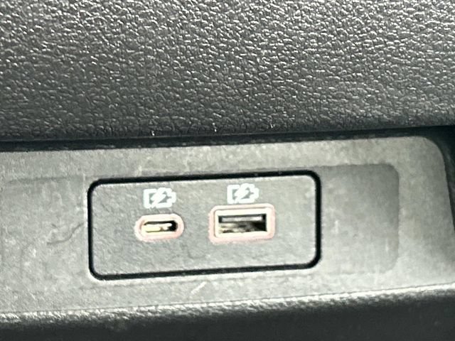 Used 2025 Nissan Altima 2.5 SV FWD image 21