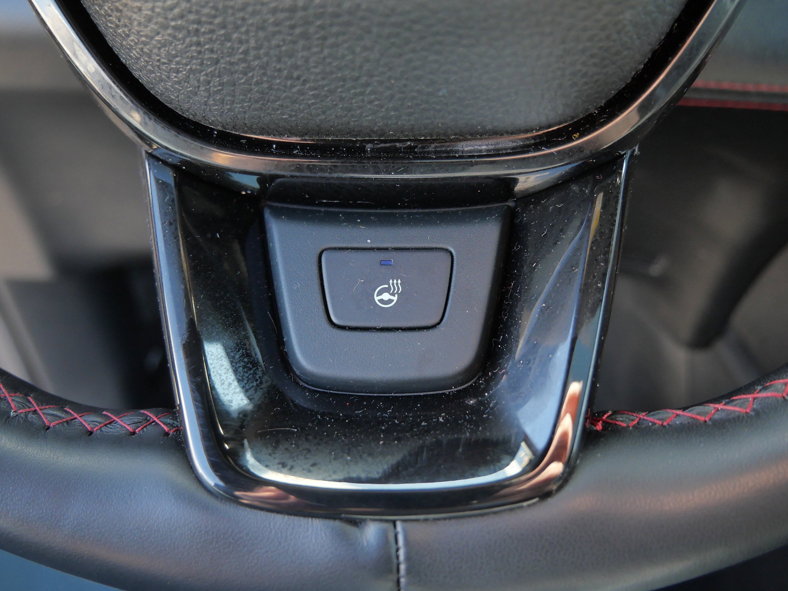 Used 2025 Honda Pilot Black Edition image 28