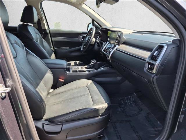 Used 2021 Kia Sorento EX FWD image 21