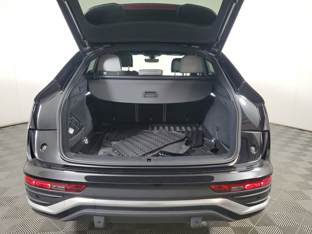 Used 2024 Audi Q5 2.0T Premium image 9