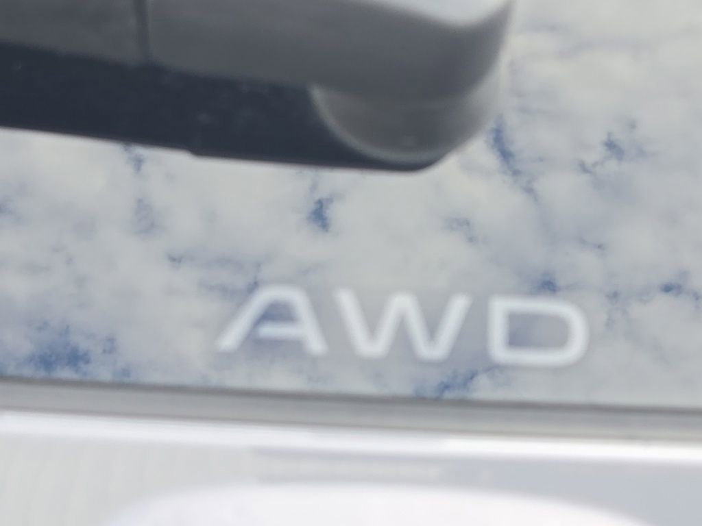 Used 2025 Honda CR-V Sport Touring image 8