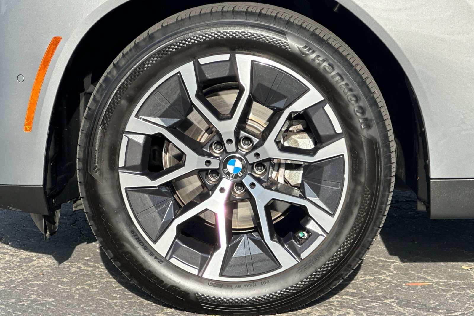 Used 2025 BMW X3 xDrive30i w/ Convenience Package image 37