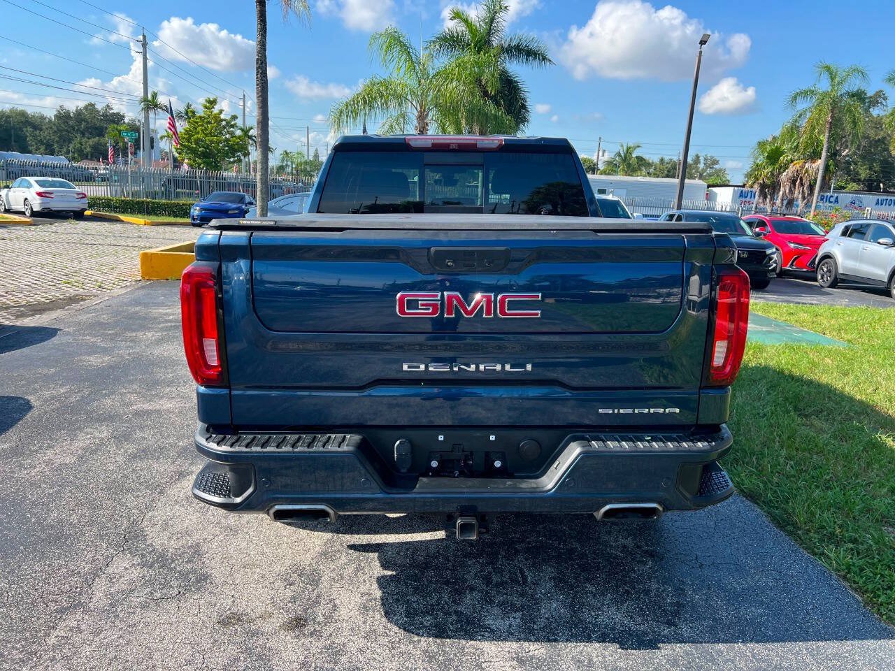 Used 2019 GMC Sierra 1500 Denali w/ Denali Ultimate Package AWD/4WD image 6