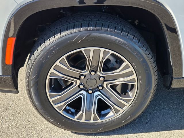 Used 2024 Jeep Wagoneer Series II w/ Flexible Seating Group image 23