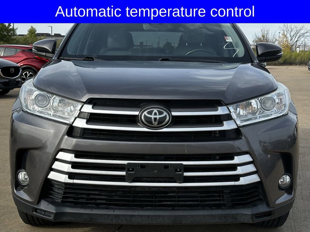 Used 2019 Toyota Highlander XLE image 8