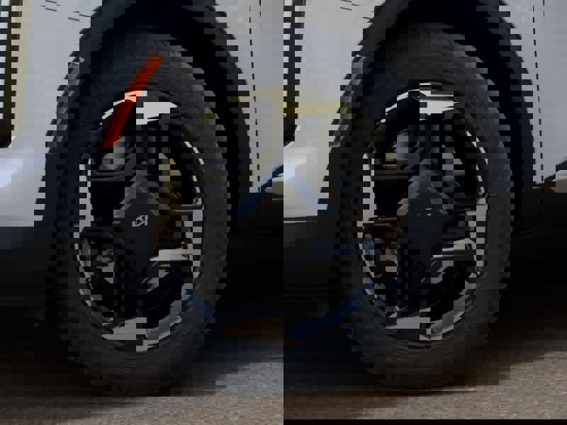 New 2026 Kia Sportage EX image 9