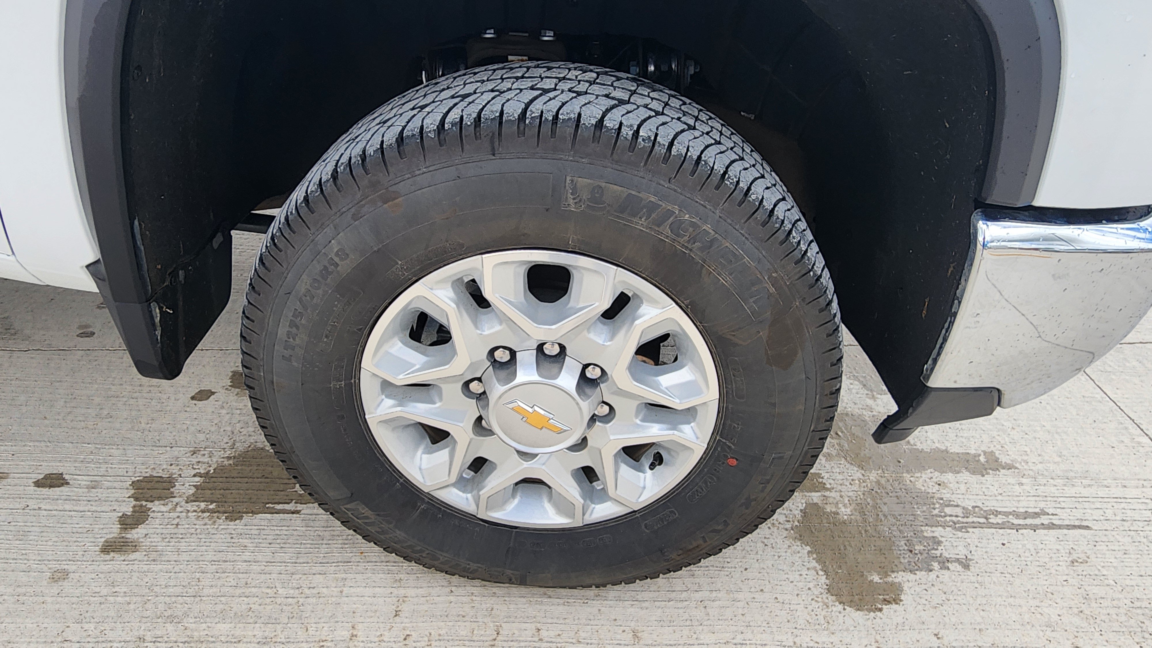 Certified 2026 Chevrolet Silverado 2500 LTZ w/ LTZ Plus Package AWD/4WD image 10